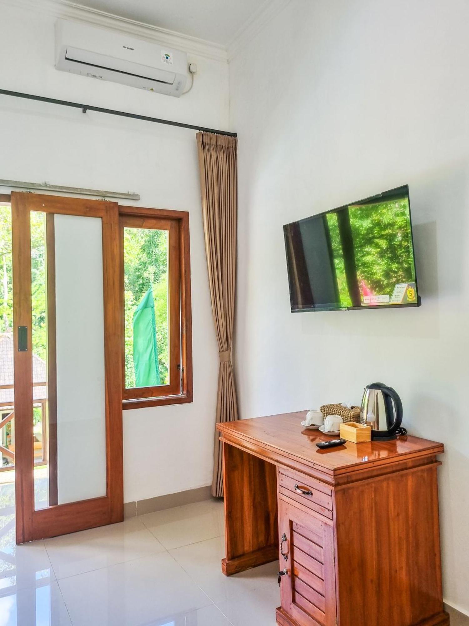 Aum Resort Pulukan Exterior foto